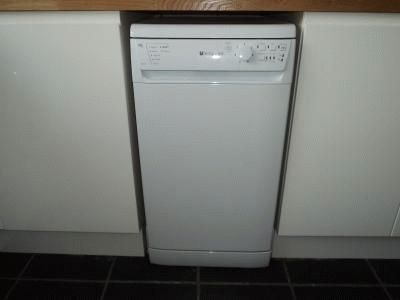 Посудомоечная машина узкая отдельностоящая BEKO DSFS 6530 B